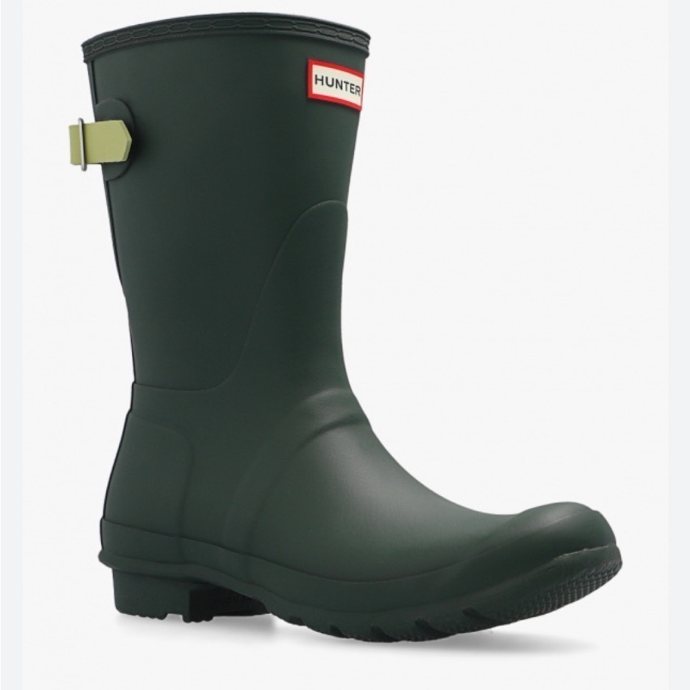 HUNTER Original Short Waterproof Rain Boot (Women) 6 green NEW